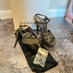 YSL Tribute gray platform heels size 38/8